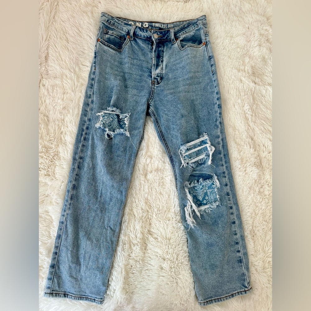 S.O.N.G. Blue Distressed Patchwork Jeans Size 9/29 Straight Leg Button Fly Y2K